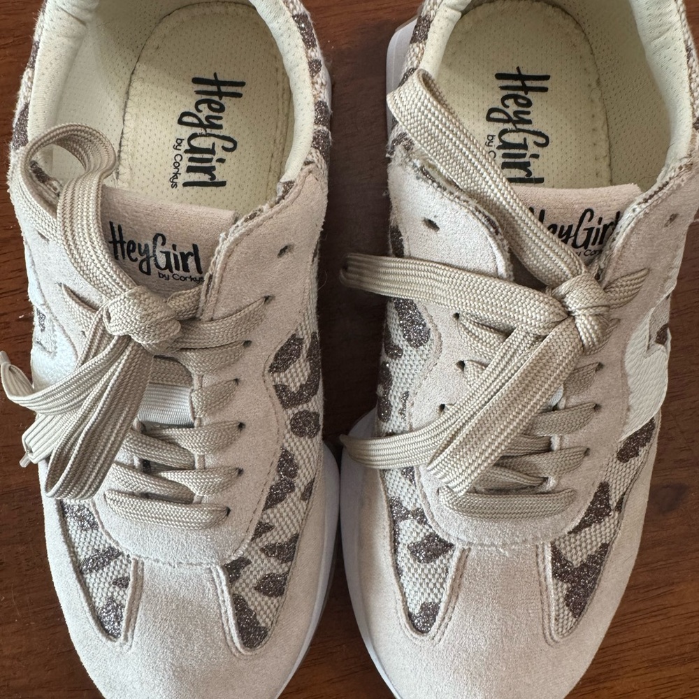 Corkys Beige and Leopard Print Sneakers Sz8